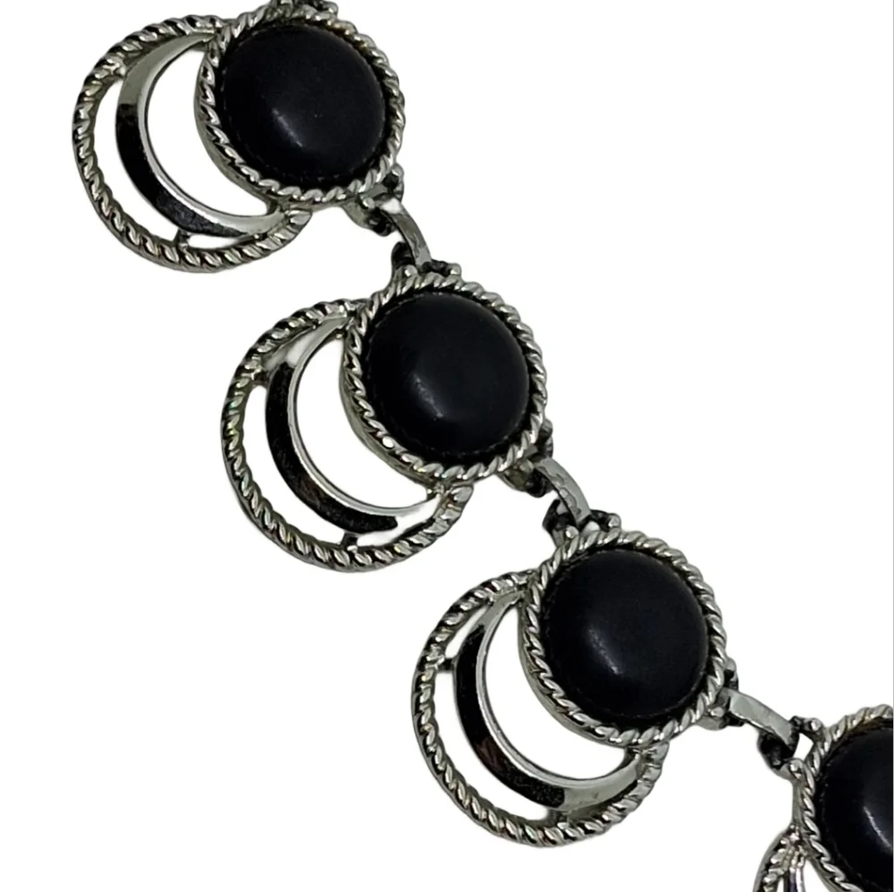 🖤 1959 Sarah Coventry "Bold and Beautiful" Black Cabochon Choker Necklace - Picture 5 of 8